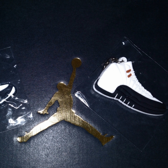Nike & Jordan Keychains - Picture 2 of 4